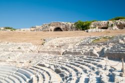 Le affascinanti rovine del Teatro Greco di Siracusa, uno dei patrimoni dell'UNESCO della Sicilia