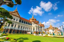 Il suggestivo Gran Palazzo Reale di Bangkok, ...