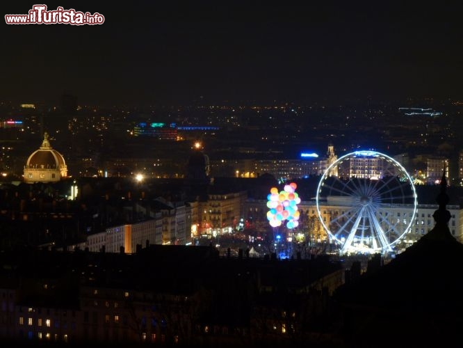 Place Bellecour e Hotel-Dieu