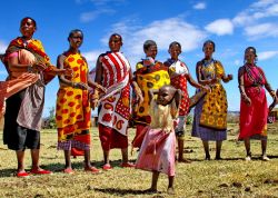 Una trib Masai in Kenya - copyright Donnavventura ...