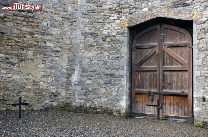 Immagine Dublino, un ingresso della storica prigione Kilmainham Gaol - © Moreno Soppelsa / Shutterstock.com