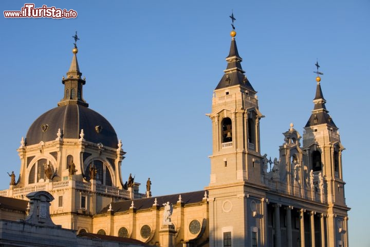 Cosa vedere e cosa visitare Cattedrale dell\'Almudena