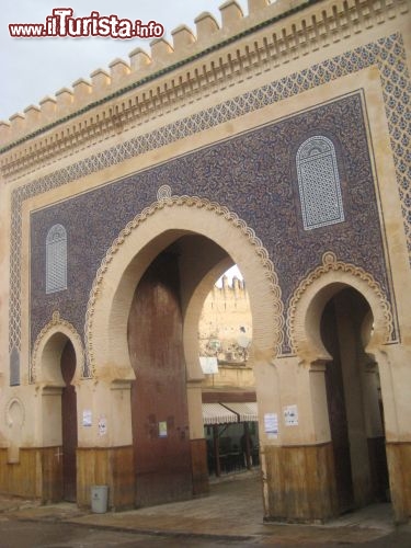 Una porta d'ingresso a Fes, la grande città del Marocco - Foto di Mara Agostini