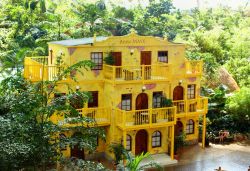 Hotel all'interno di tropical island - © ...