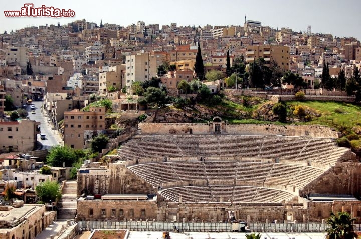 Immagine Teatro Romano centro di Amman visto dalla cittadella