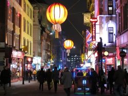 La Chinatown di Londra nel pirotecnico quartiere ...