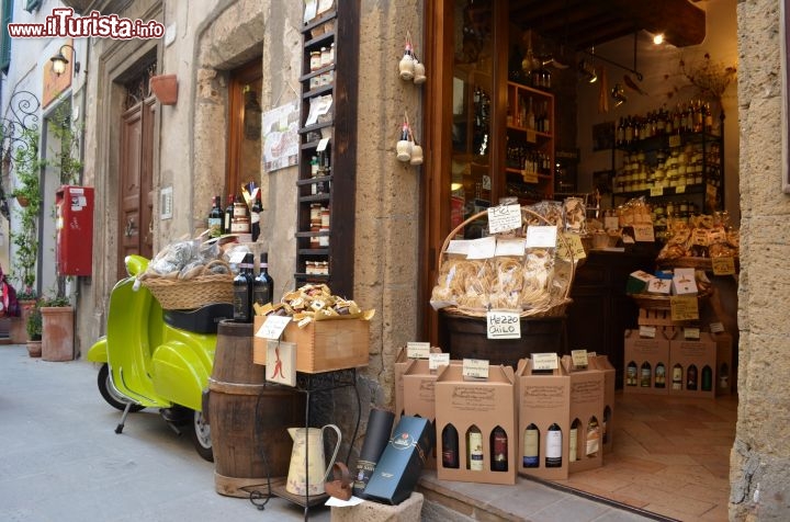 Immagine Prelibatezze gastronomiche in centro a Pitigliano