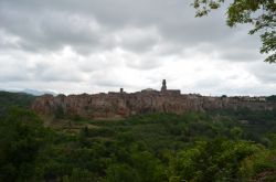 Pitigliano vista dalla celebre 