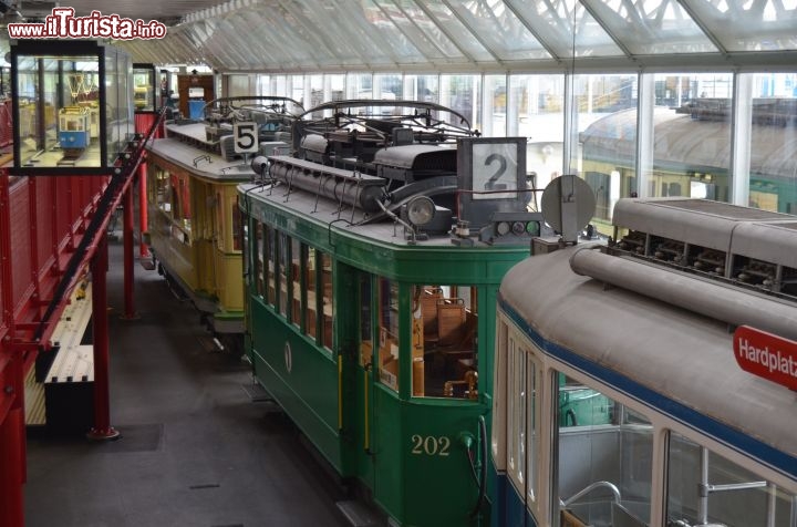 Immagine Tram e Treni esposti al Museo Svizzero dei Trasporti