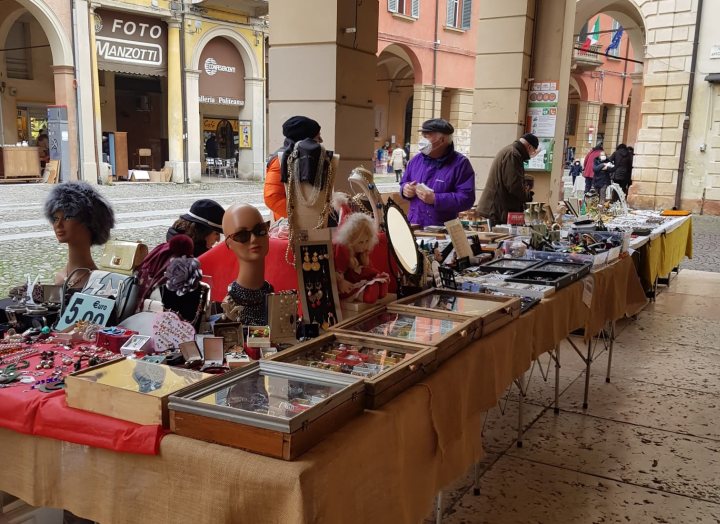 Ai Portici dellAntico Correggio